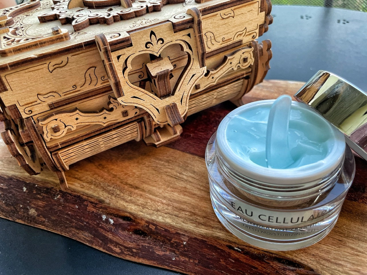 Gel Hydratant Fraicheur: Idratante viso in formula gel di Esthederm