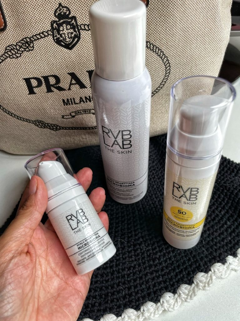 Summer Essentials RVBLAB: 3 prodotti skincare da avere nella beach bag