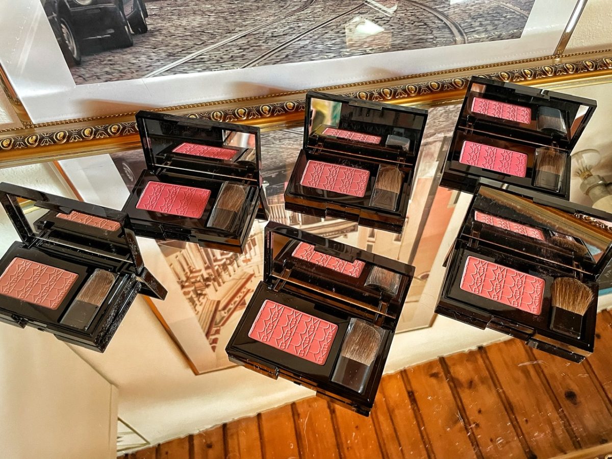Come applicare il blush in base alla forma del vostro viso (RVBLAB Blush)