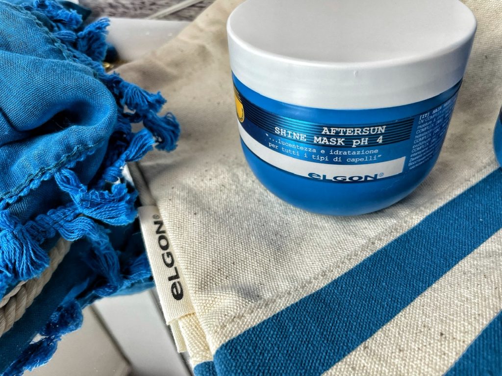 Come prendersi cura dei capelli in estate (Colorcare suncare di Elgon)