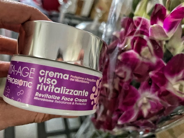 Come applicare correttamente le creme per il viso?