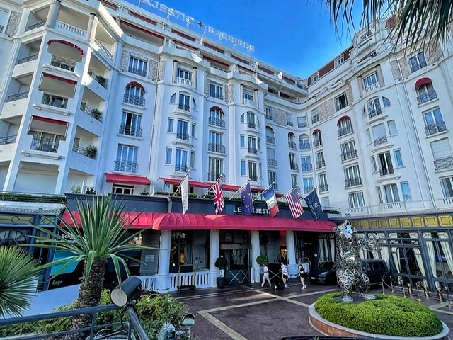 Hotel Barriere Le Majestic a Cannes: l'eleganza sulla Croisette
