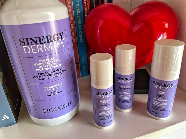 Routine quotidiana per la cura della pelle del viso (Sinergy Derma)