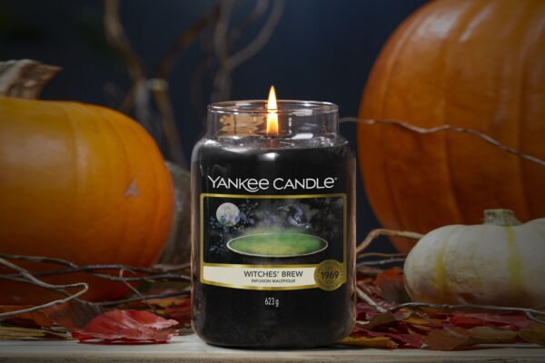 Candela di Halloween firmata Yankee Candle? Witches Brew - Infusion Maléfique
