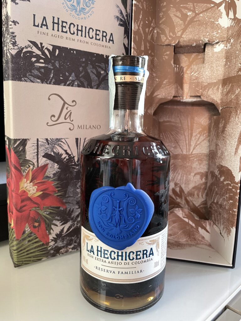 Suave Encanto: l'esclusivo Ron Extra Añejo La Hechicera e T’a Milano