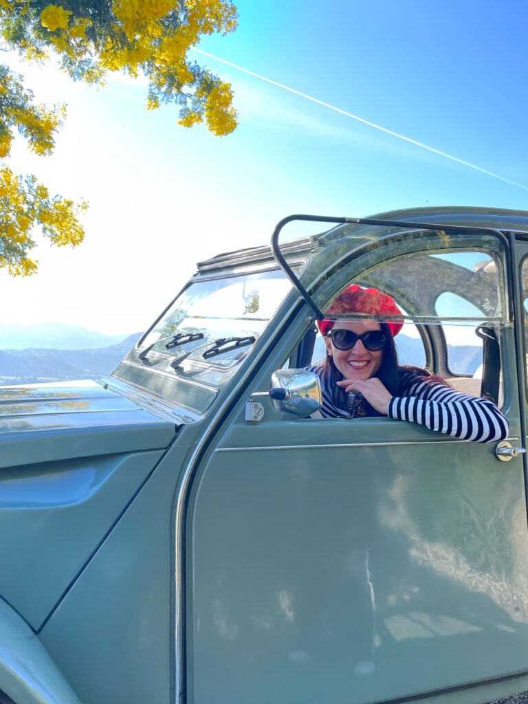 La Route du Mimosa con la 2CV Renault d'epoca