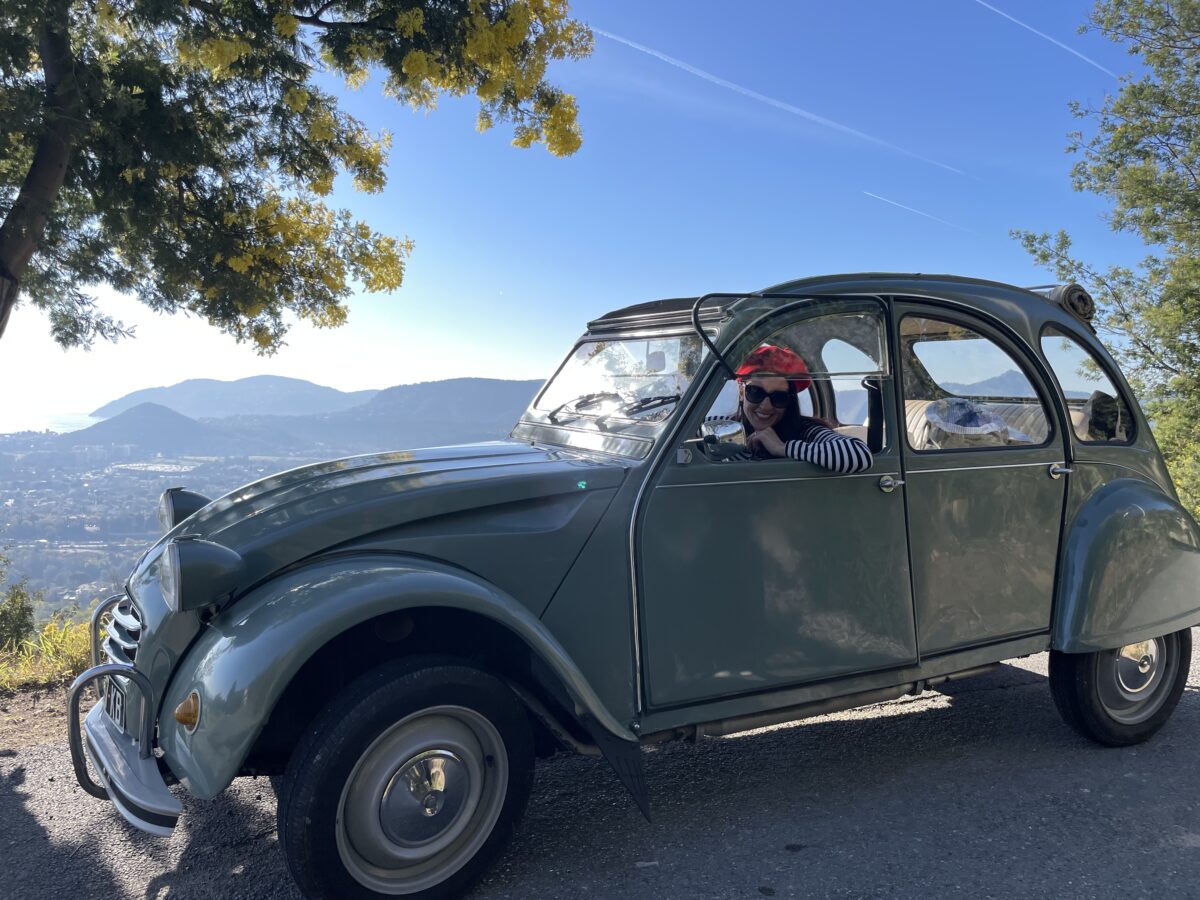 La Route du Mimosa con la 2CV Renault d'epoca