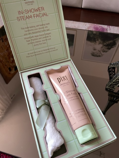 In-Shower Steam Facial: la maschera a vapore di pixi beauty