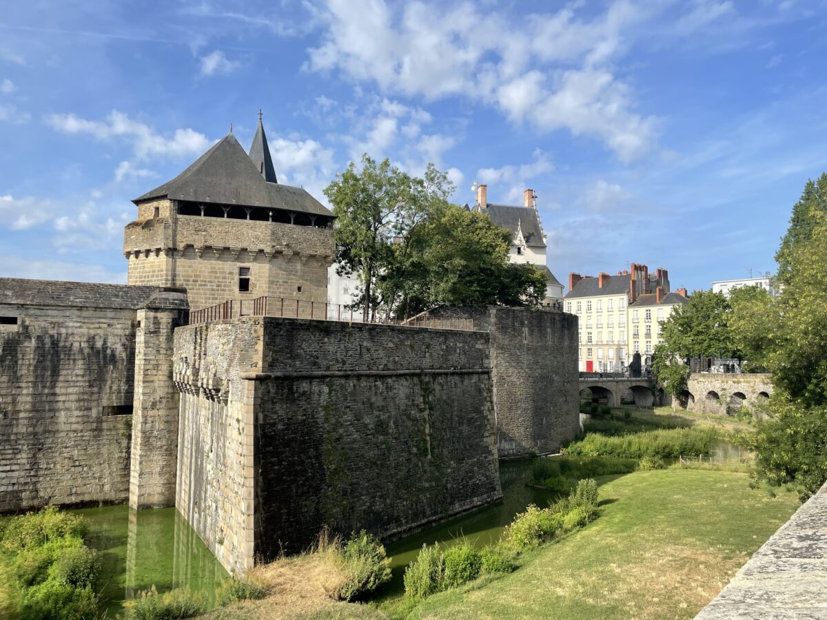 Castello di Nantes: il fascino regale che cattura l'anima