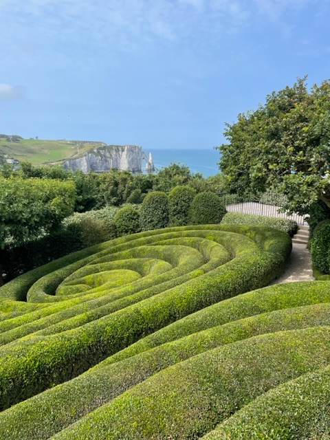 I Jardins d'Étretat: dove Arte, Natura e Storia si uniscono in un capolavoro di paesaggio