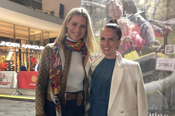 Margaret Dallospedale, miglior travel blogger italiana in compagnia di Michelle Hunziker