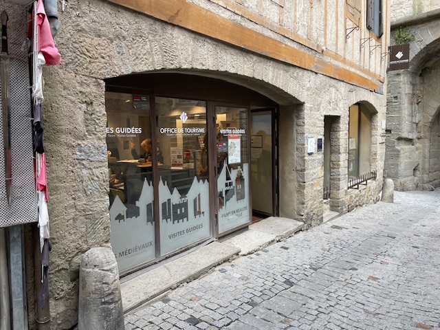 L'incanto di Carcassonne: dove il passato canta e il presente incanta