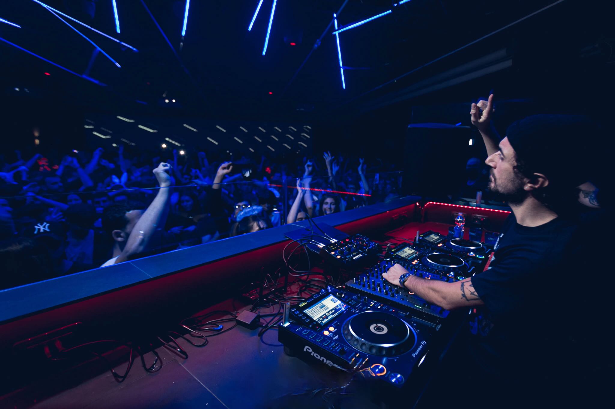 Halloween all’Amnesia con Leon extended set 