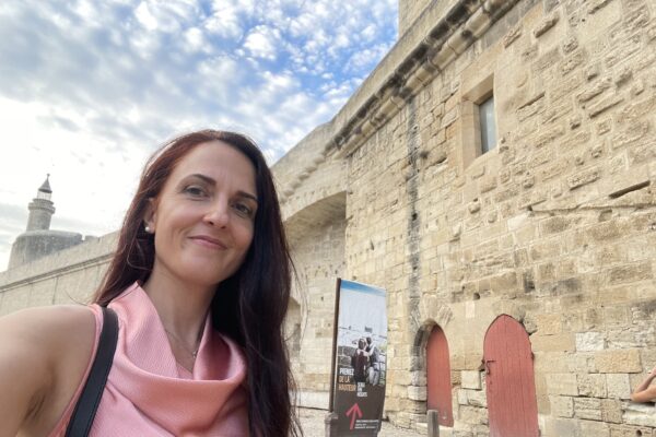 Aigues-Mortes: Scopri la città fortezza nella Camargue, Miglior travel blogger italiana.