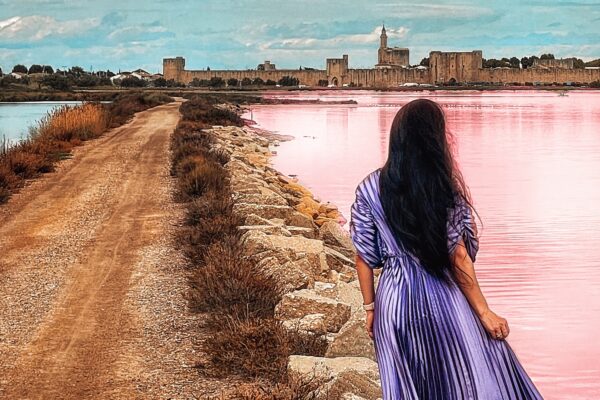 Le Saline di Aigues-Mortes: un mondo di meraviglie rosa e fenicotteri, Margaret Dallospedale, miglior travel blogger italiana