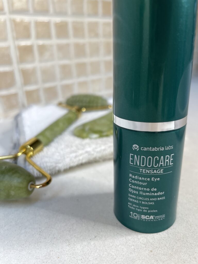 Miglior regalo di Natale per una Beauty Lover: Cofanetto Endocare Tensage Skin Kit