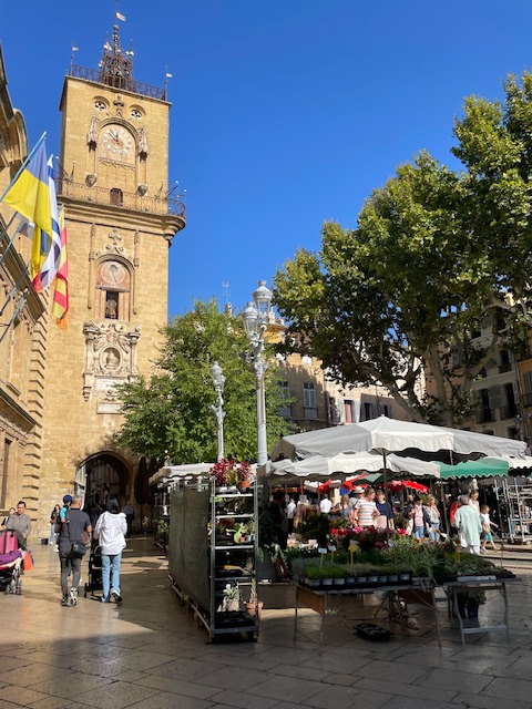 I mercati di Aix-en-Provence: una sinfonia di delizie