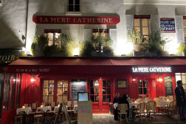 La Mère Catherine, una perla nel cuore di Montmartre