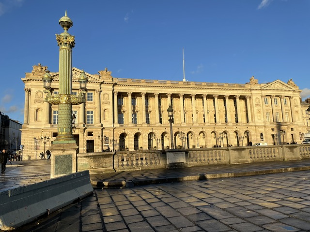 Place de la Concorde e le sue Fontane: una tappa imperdibile a Parigi