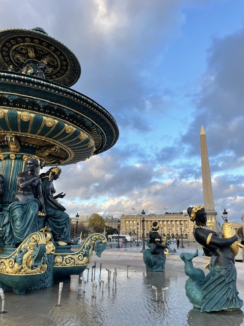 Place de la Concorde e le sue Fontane: una tappa imperdibile a Parigi