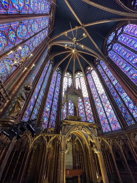 Sainte-Chapelle a Parigi: tesoro gotico nel cuore dell'Île de la Cité