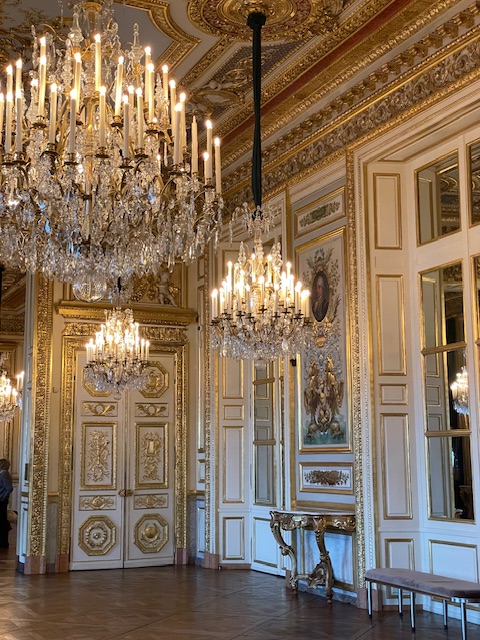 Hôtel de la Marine: un gioiello senza tempo nel cuore di Parigi