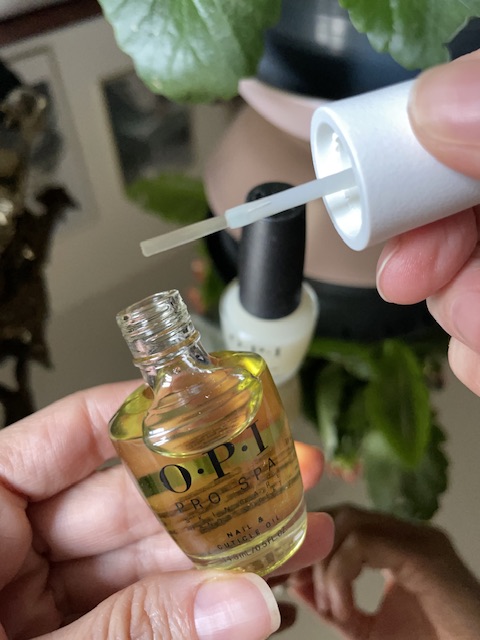 Unghie forti e sane: 5 consigli essenziali + Kit OPI "Terrible Nice"