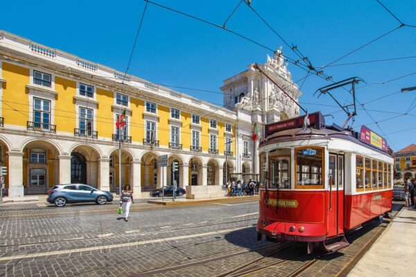 Tour gratuito del Baccalà e del Vino a Lisbona