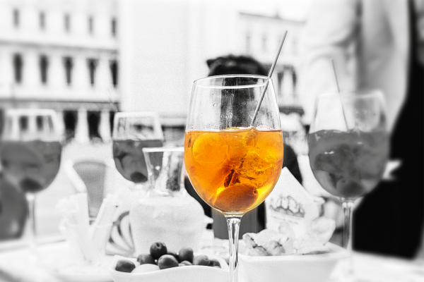 Cosa fare a Torino: visita a Casa Martini con degustazione