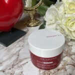 Masvelt Advanced di Clarins: la tua soluzione per le rotondità ribelli