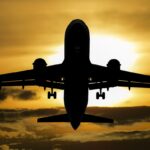 Come si cercano i voli più economici? 5 strategie per viaggiare low cost