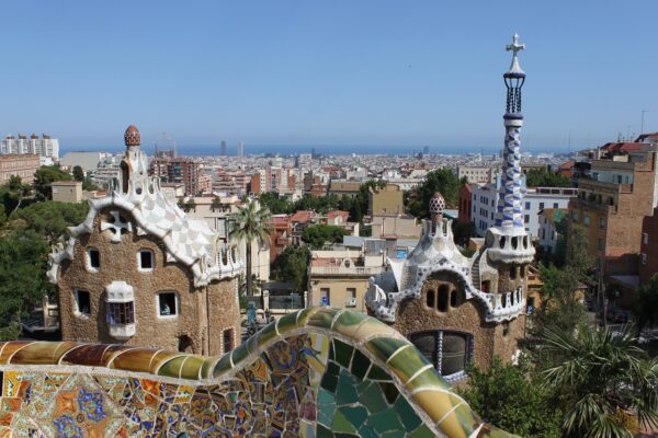 Barcellona Low Cost: 10 Strategie per viaggiare risparmiando!