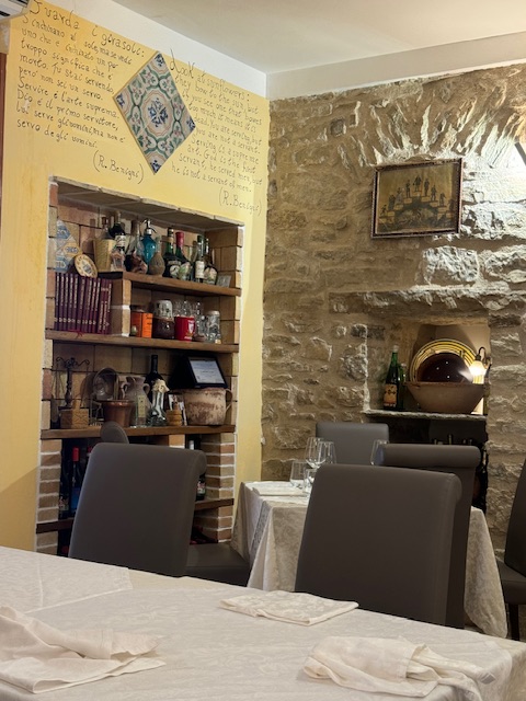 Erice: una guida completa per esplorare il borgo medievale siciliano