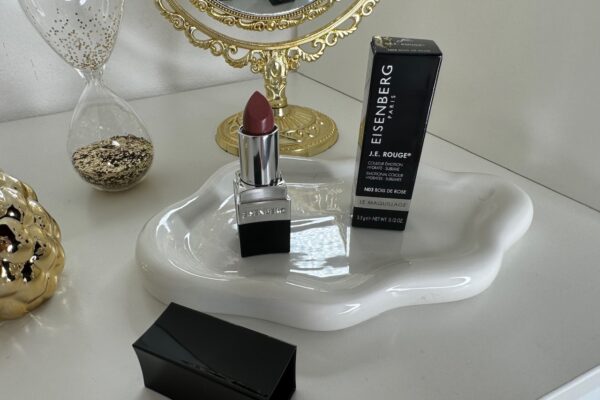 J.E. ROUGE: rossetto che sublima le tue labbra