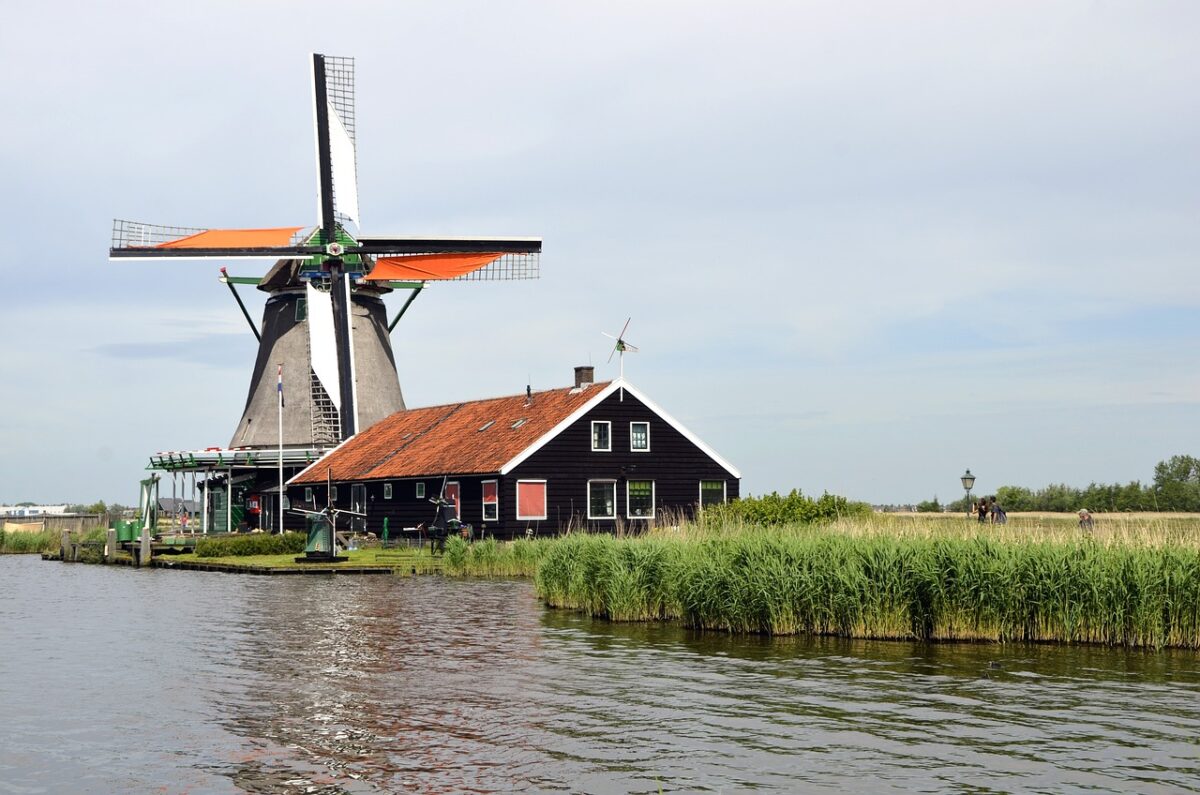 Mulini a Vento di Amsterdam: una finestra sul passato olandese