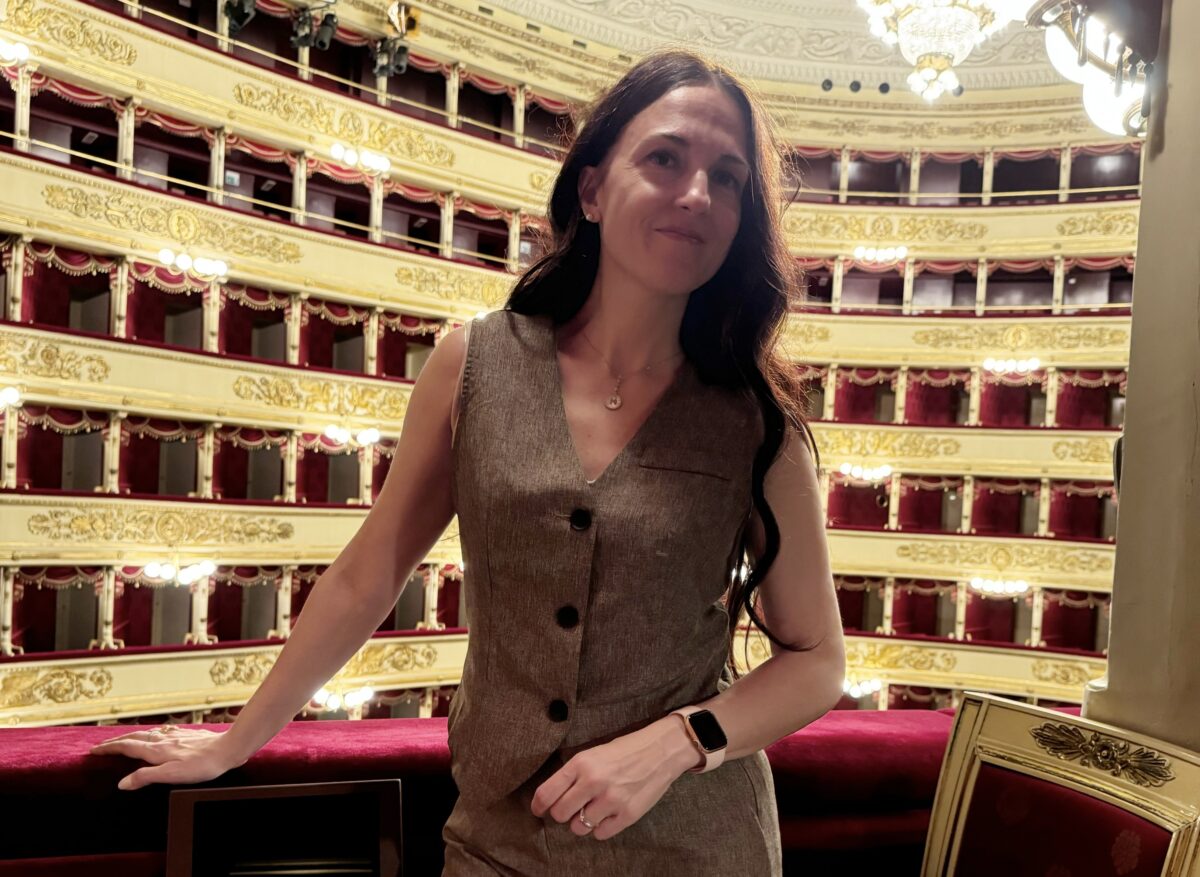 Visitare il teatro alla Scala di Milano: un viaggio nel cuore della musica. Margaret Dallospedale, miglior travel blogger