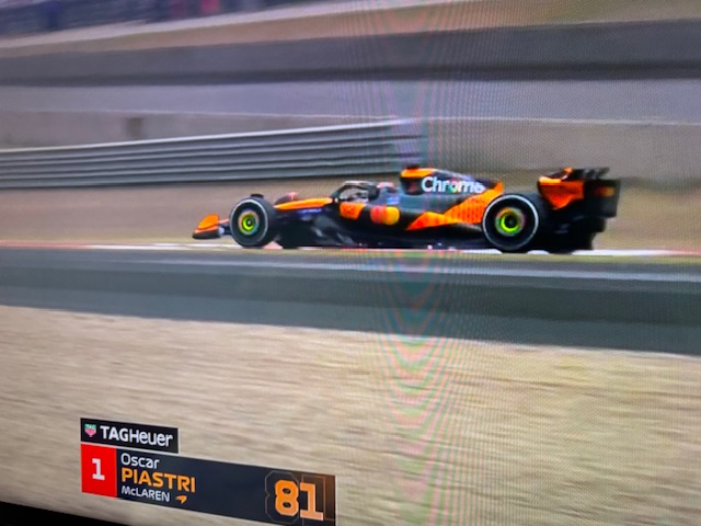 Gran Premio della Cina F1: doppietta McLaren, Ferrari a zero dopo le squalifiche di Leclerc e Hamilton
