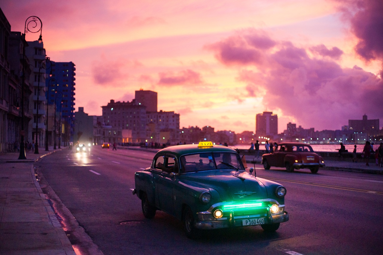 Guida completa di Cuba: viaggio indimenticabile tra storia, cultura e bellezza naturale