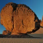 Scopri la guida completa al Marocco: città imperiali, deserto, mare e sapori unici. Un viaggio autentico nel cuore del Nord Africa.
