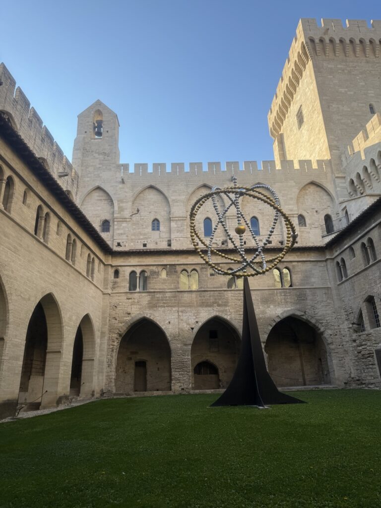 Palais des Papes: scopri il gioiello di Avignone tra storia e grandezza gotica