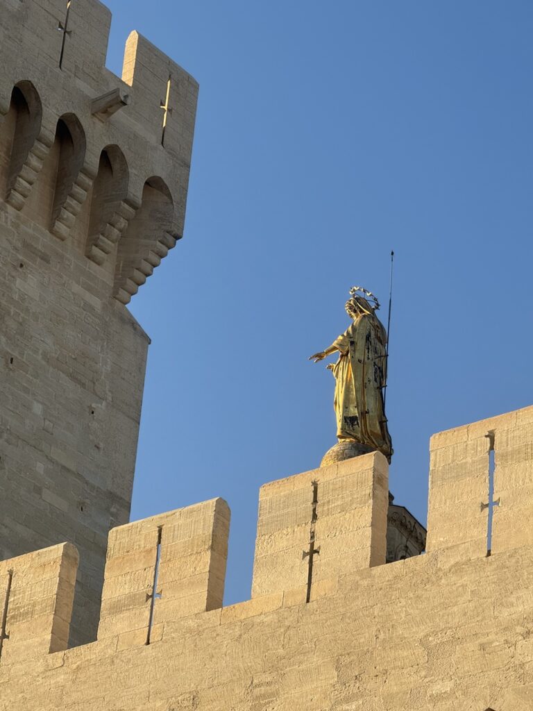 Palais des Papes: scopri il gioiello di Avignone tra storia e grandezza gotica