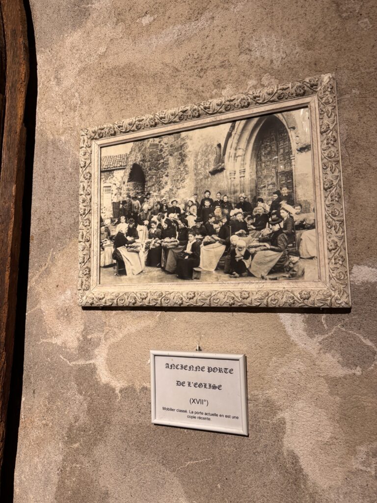 Lavoûte-Chilhac: il mio road trip in mobylette vintage tra i borghi dell’Alvernia