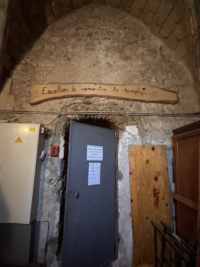 Lavoûte-Chilhac: il mio road trip in mobylette vintage tra i borghi dell’Alvernia