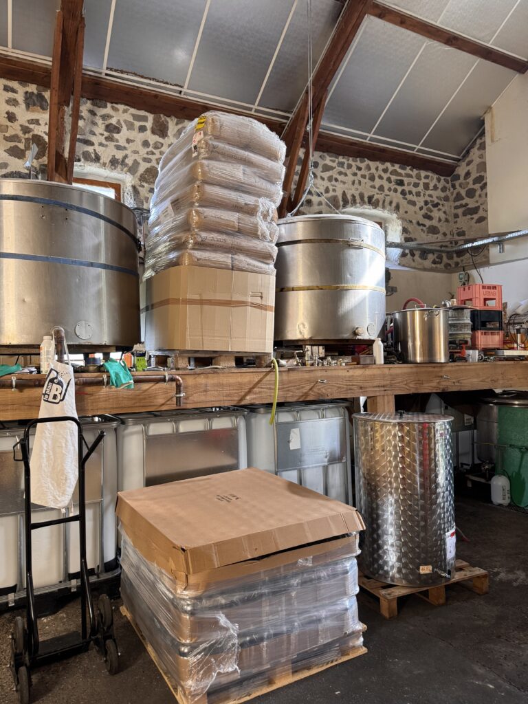 Home Distillers a Polignac: degustazione della Liqueur de Verveine