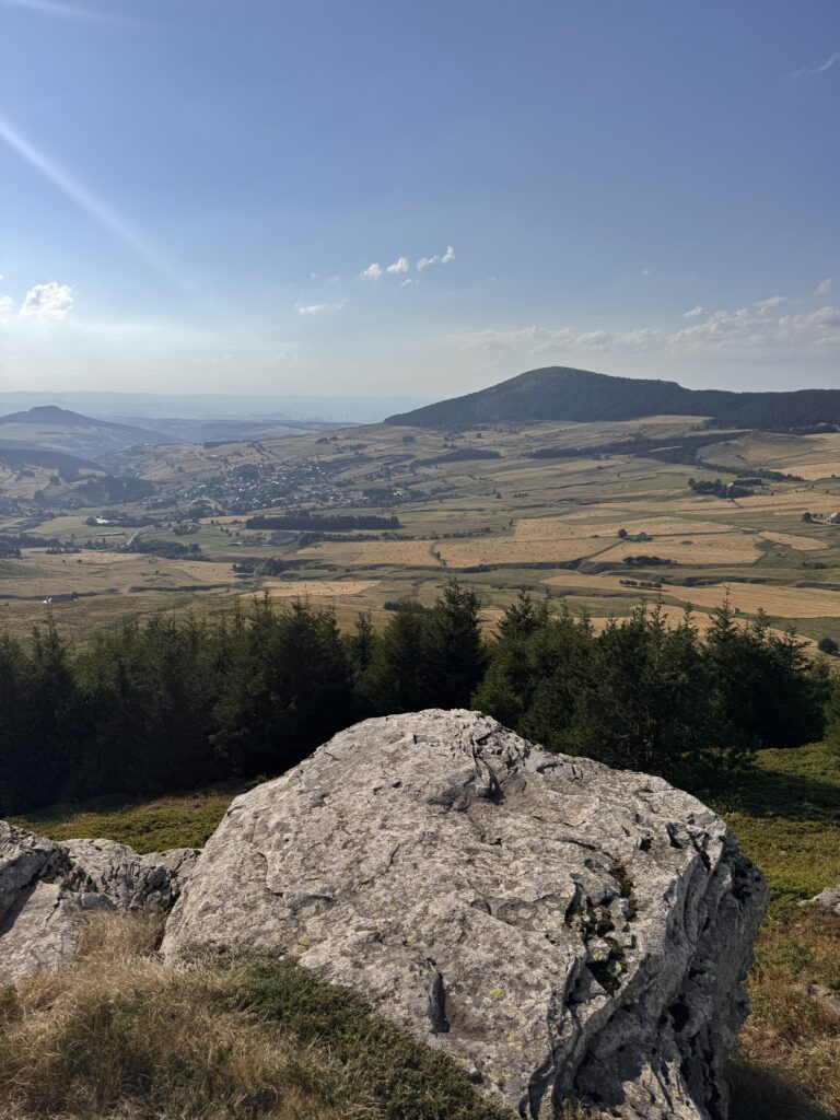 Les Estables e il Mont Mézenc: l’esperienza a 1750 metri con degustazione locale