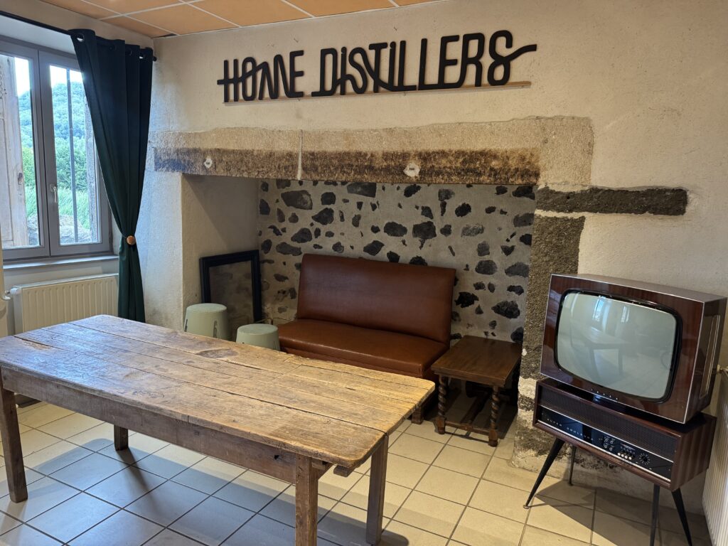 Home Distillers a Polignac: degustazione della Liqueur de Verveine