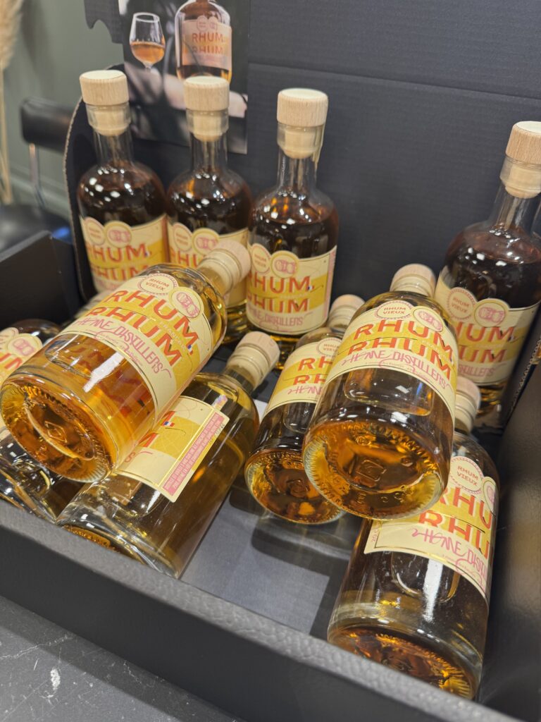 Home Distillers a Polignac: degustazione della Liqueur de Verveine