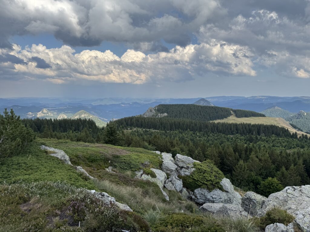 Les Estables e il Mont Mézenc: l’esperienza a 1750 metri con degustazione locale