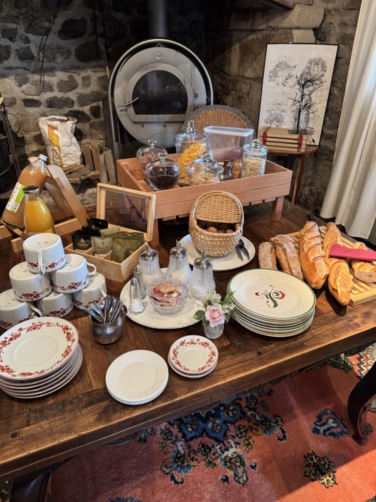 Hôtel-Restaurant Le Pré Bossu a Moudeyres