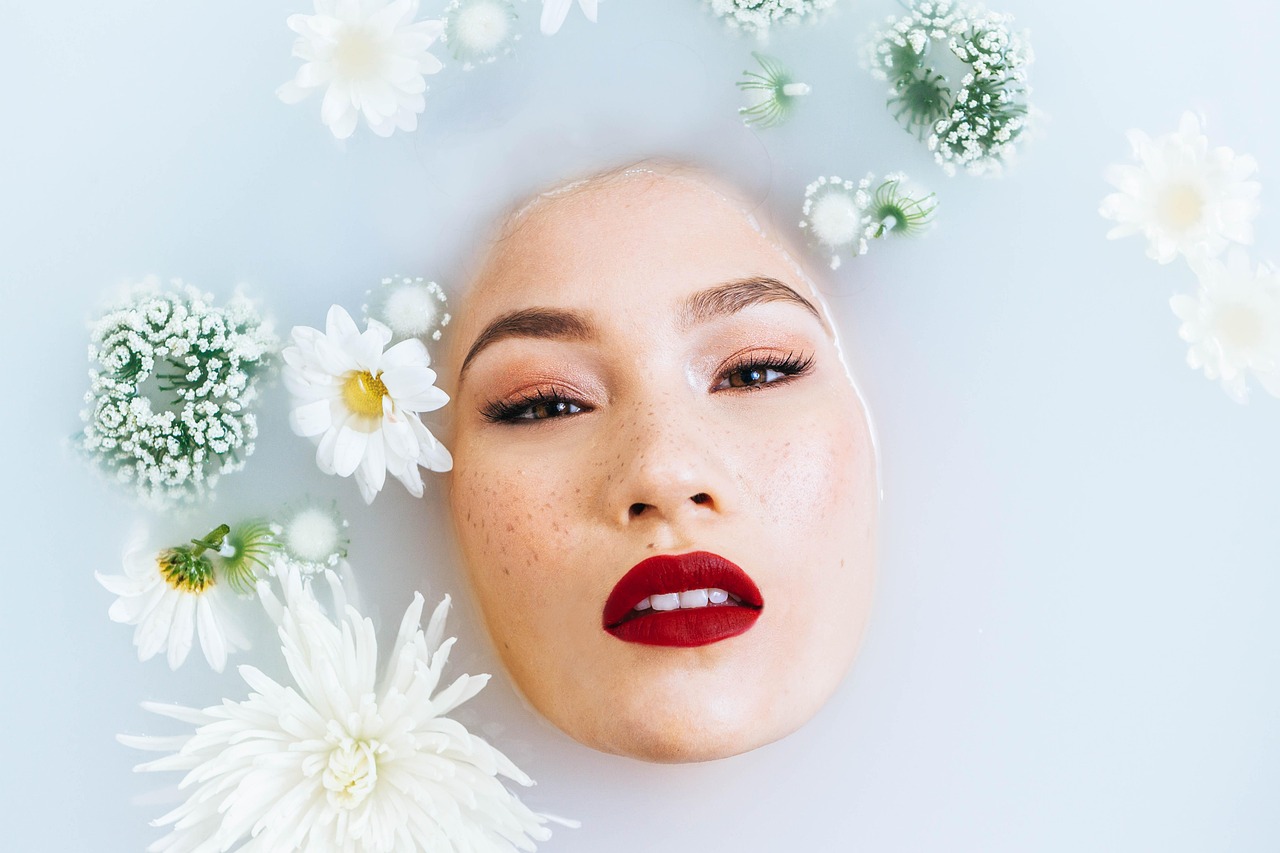 Sieri al retinolo in autunno: la mia guida per reintrodurli nella skincare post-estate